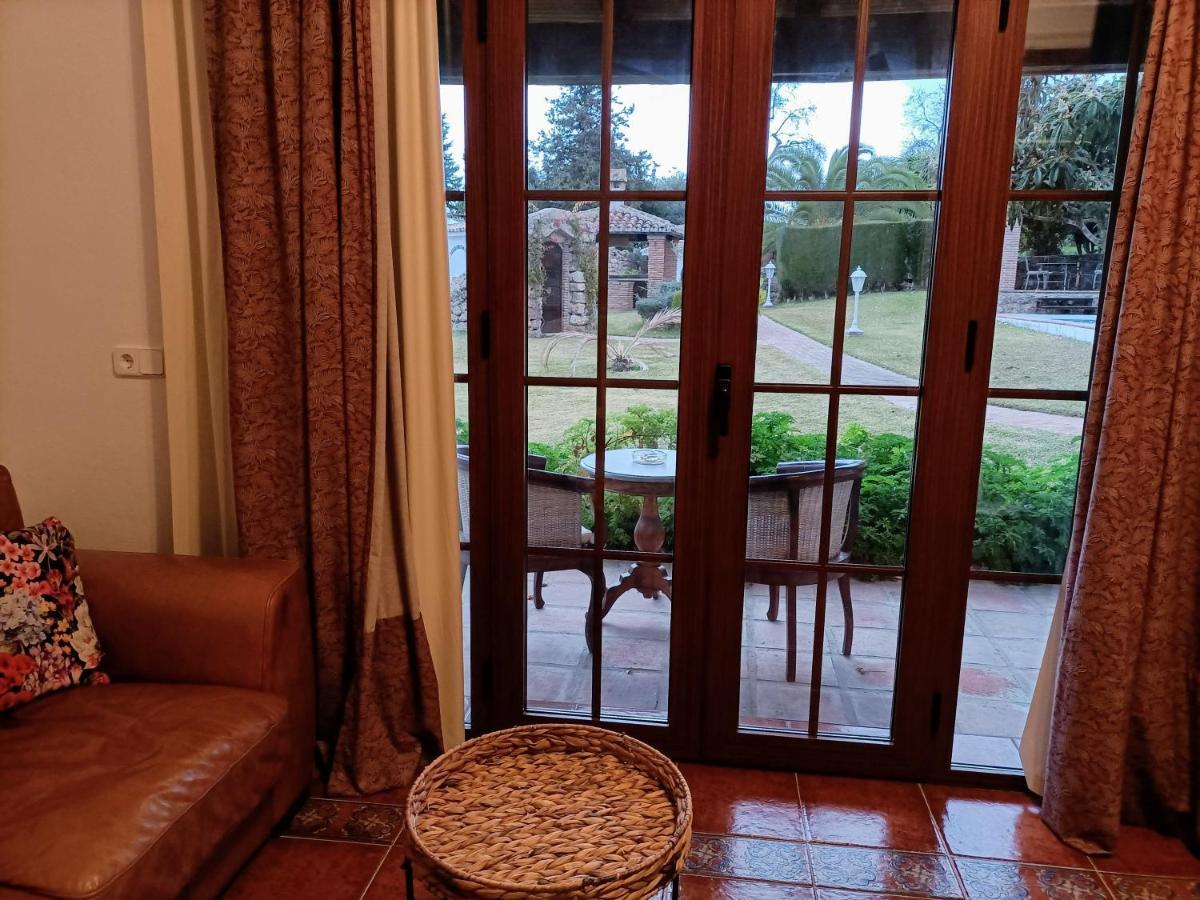 Tottam Art & Healthy Garden Villa Malaga Exterior photo