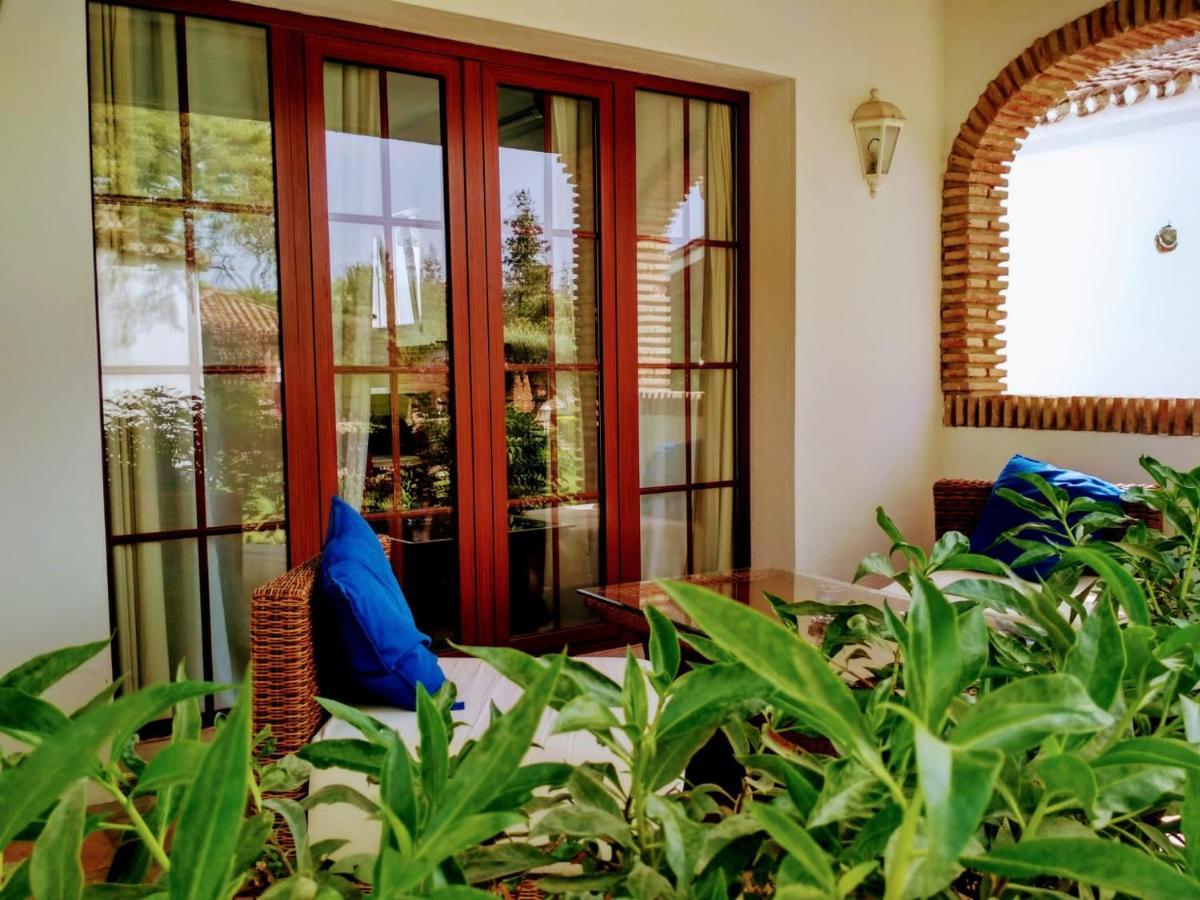 Tottam Art & Healthy Garden Villa Malaga Exterior photo